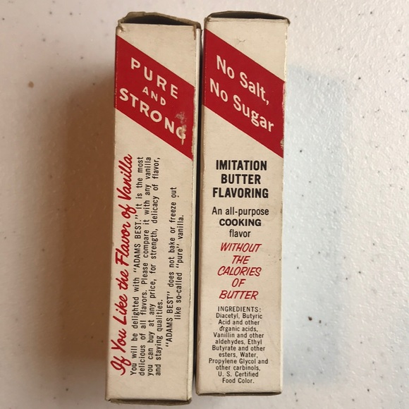 Lot of 2 vintage Adams Extract bottles - Picture 7 of 8